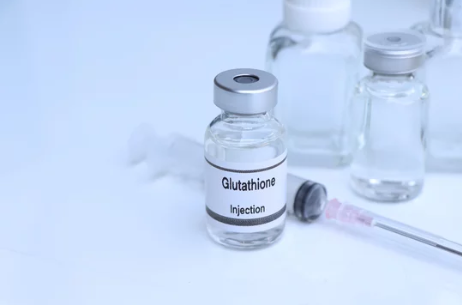 Glutathione Injections: Benefits for Skin Brightening and Overall Wellness
