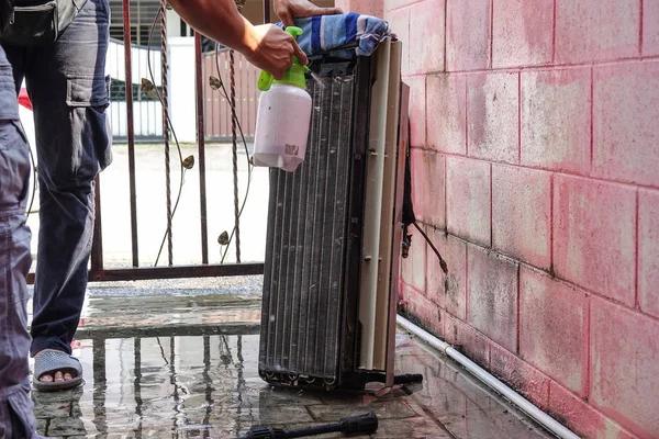 AC Turning On and Off Frequently? Here’s What You Need to Know