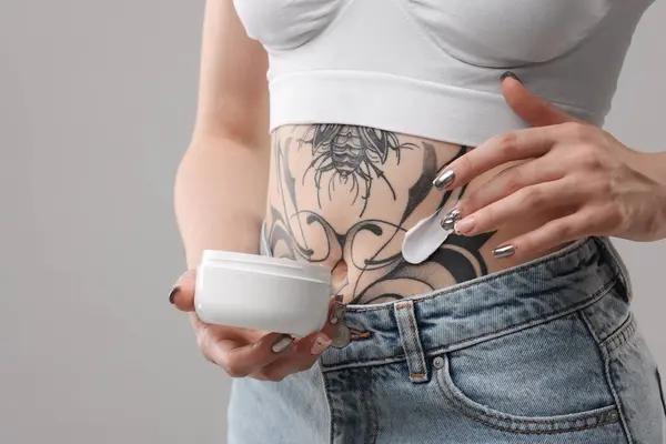 How Online Reviews Help You Find a Trustworthy Tattoo Shop
