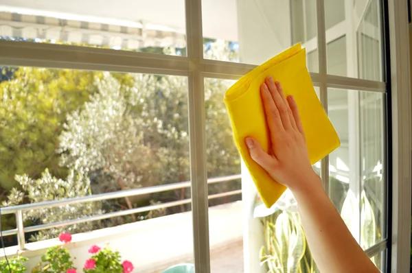 Window Cleaning Tools Every Homeowner Should Have