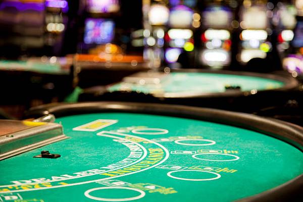 Reviewing Payment Policies on casino trực tuyến uy tín Websites